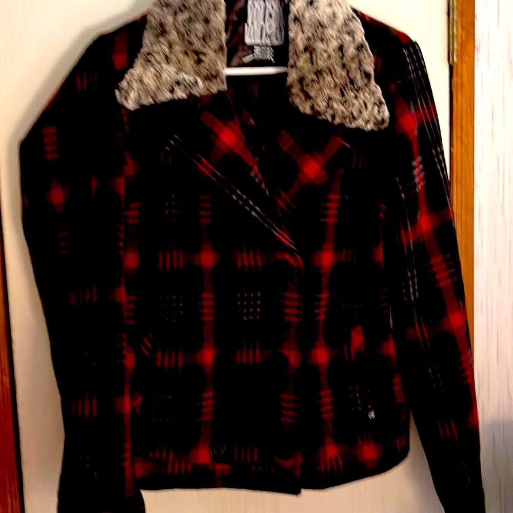 Plaid VOLCON FUR TRIM JACKET NEW CUTE CUTE POCKETS ON FRONT.